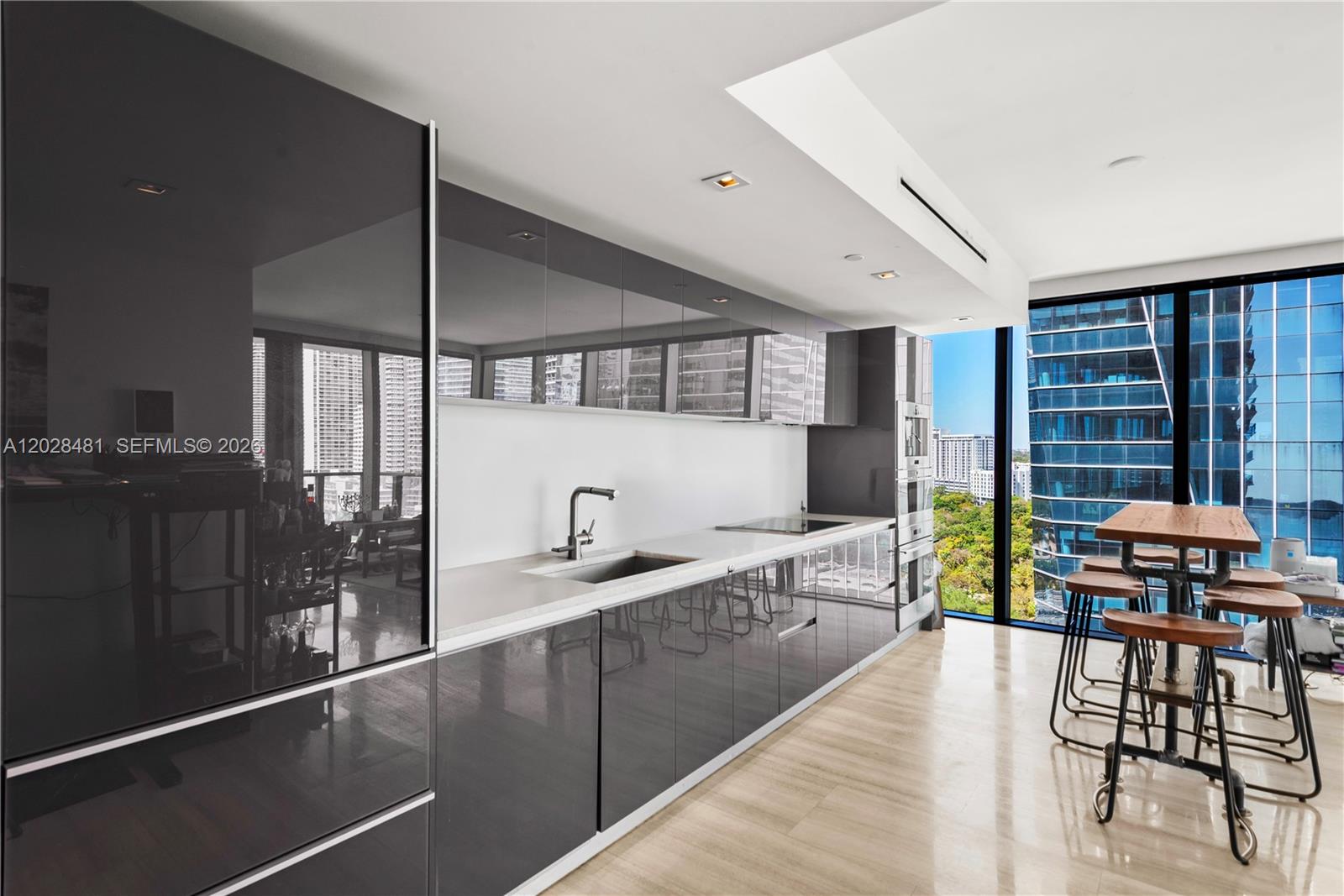 image Echo Brickell Condo2