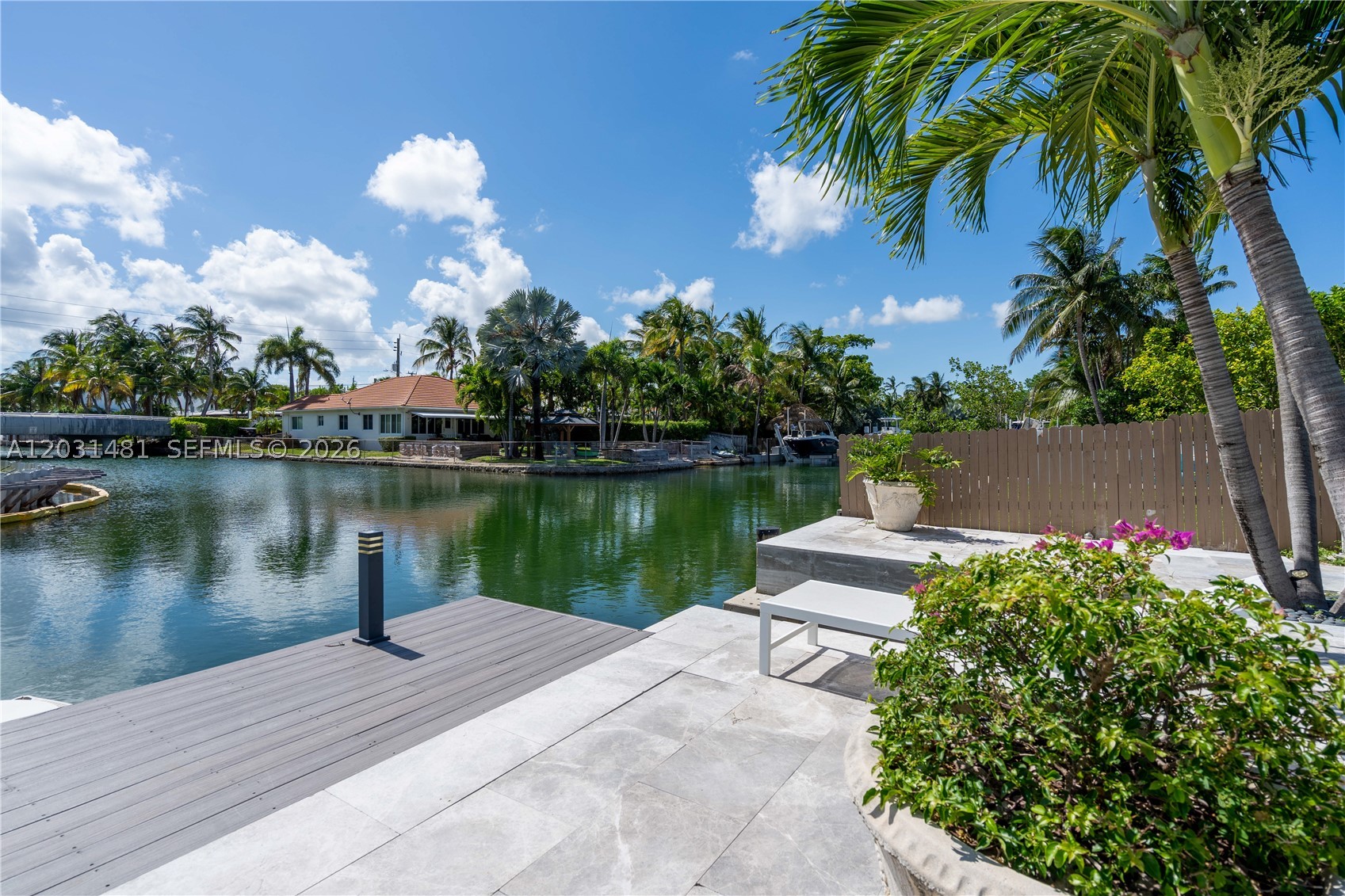 7850 Hawthorne Ave Miami Beach, FL 33141