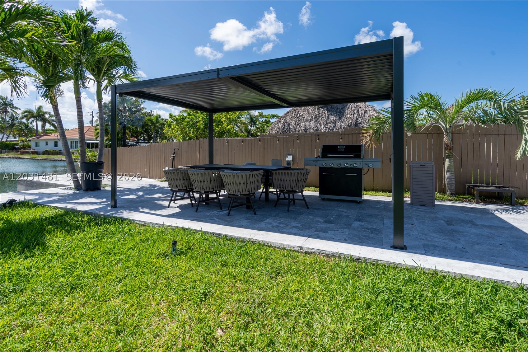 7850 Hawthorne Ave Miami Beach, FL 33141