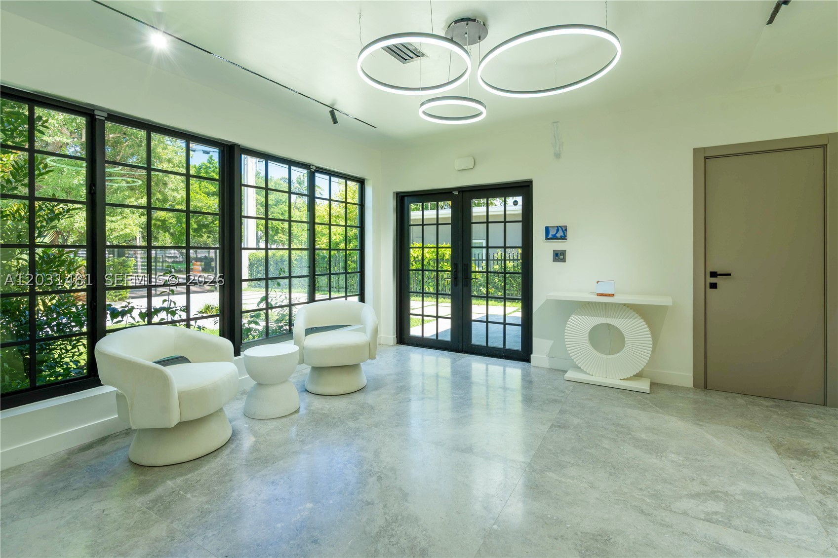 7850 Hawthorne Ave Miami Beach, FL 33141