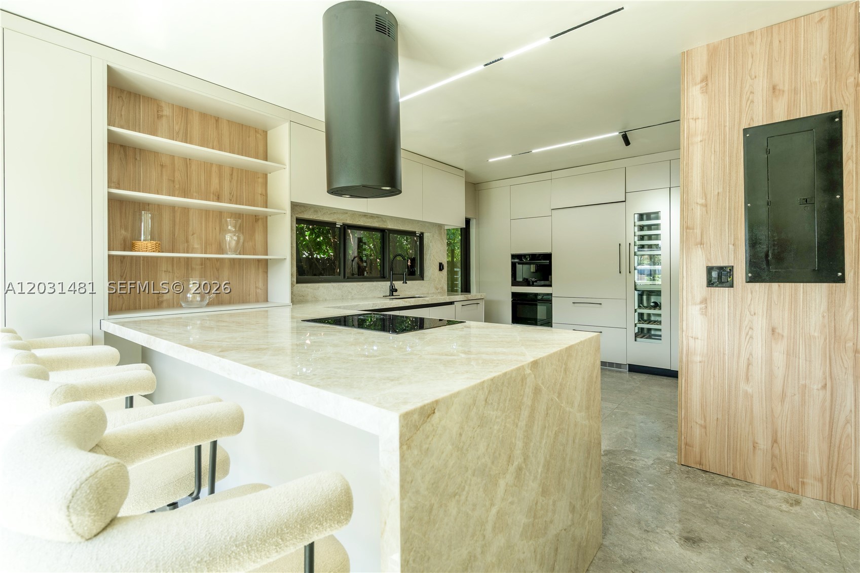 7850 Hawthorne Ave Miami Beach, FL 33141