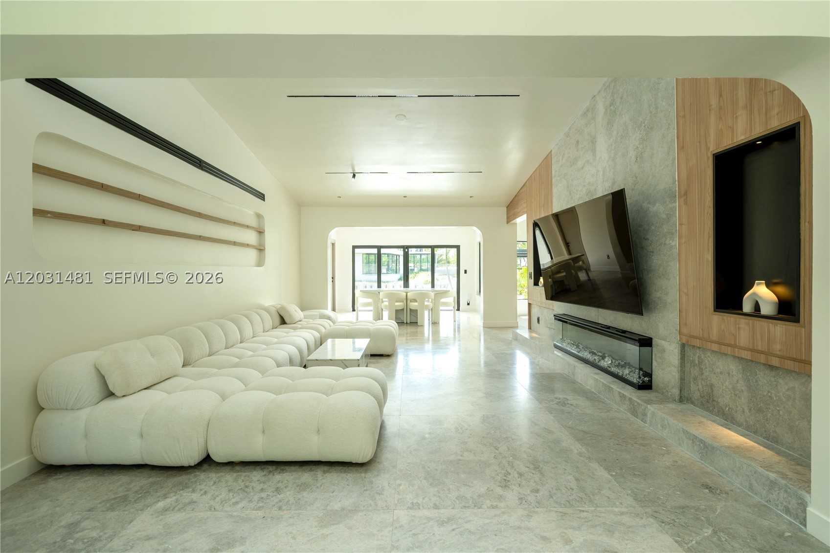 7850 Hawthorne Ave Miami Beach, FL 33141