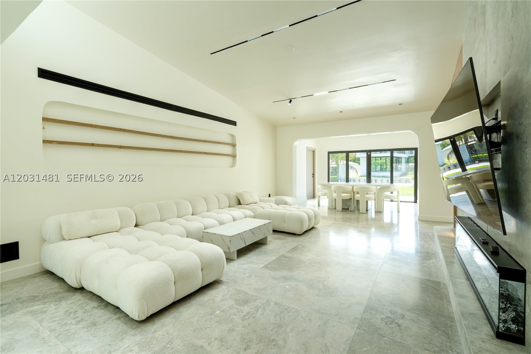 7850 Hawthorne Ave Miami Beach, FL 33141