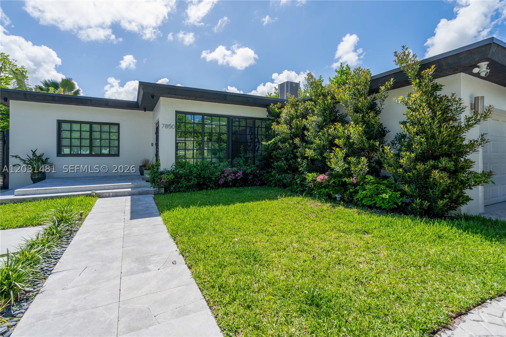 7850 Hawthorne Ave Miami Beach, FL 33141