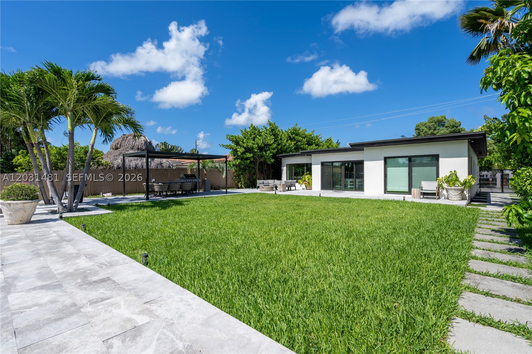 7850 Hawthorne Ave Miami Beach, FL 33141