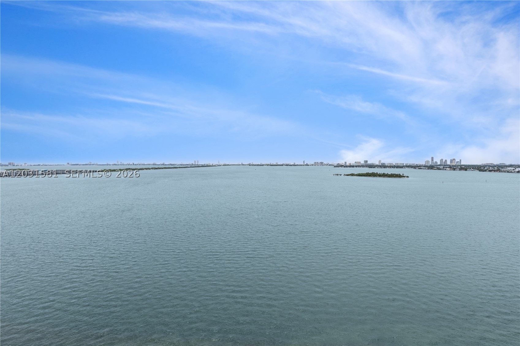 image Onyx on the Bay13