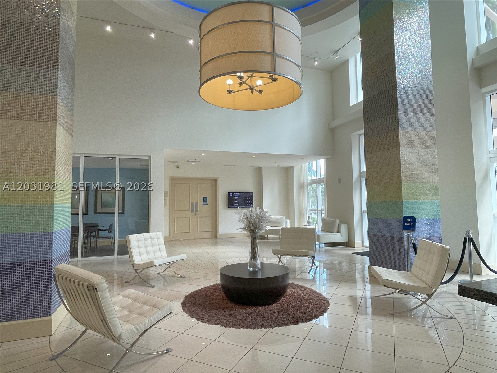 image Cite on the Bay East33