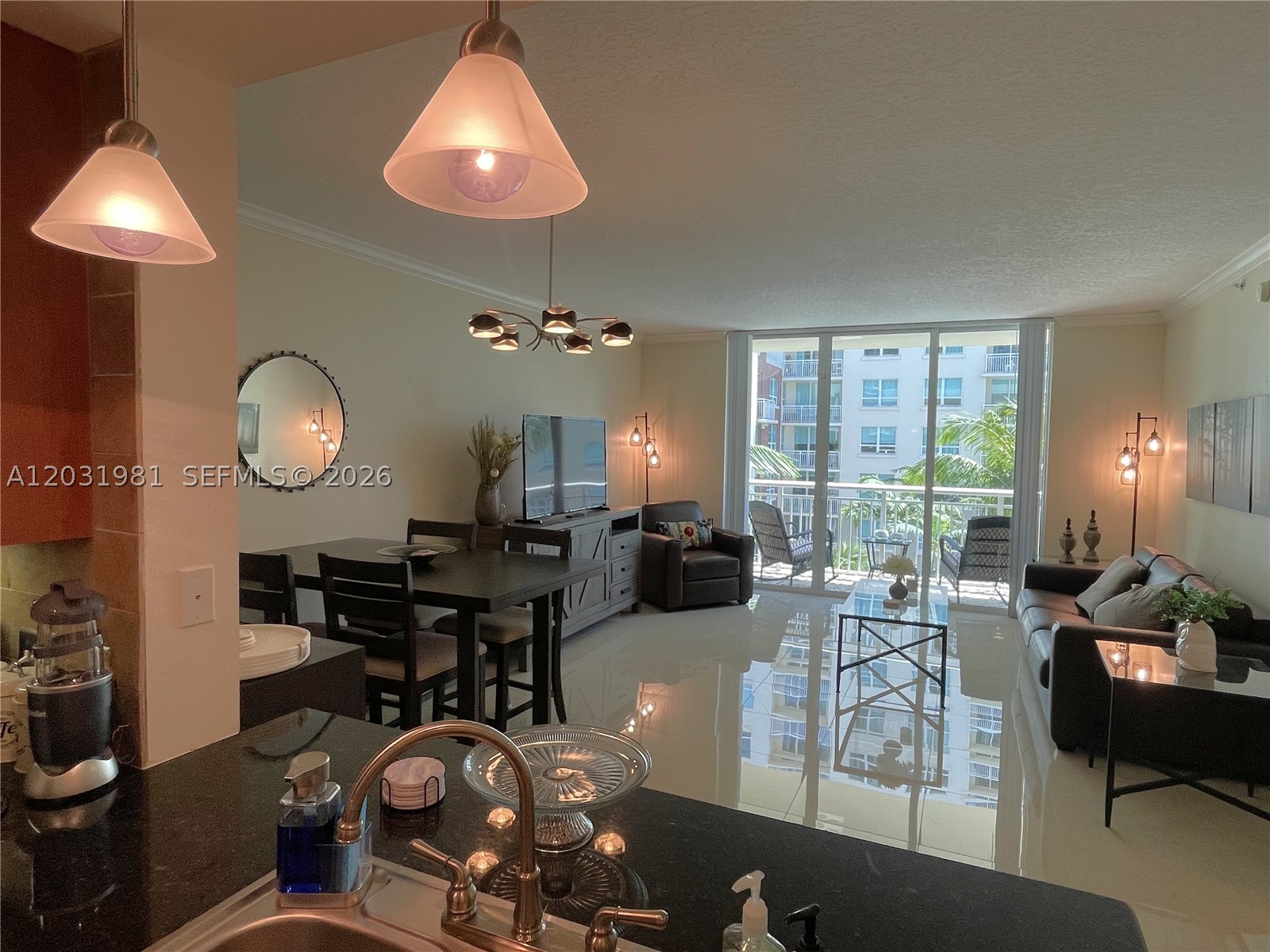 image Cite on the Bay East7