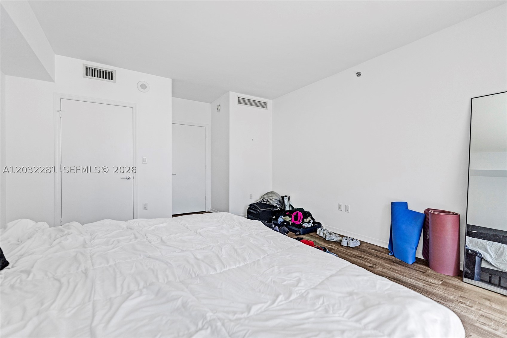 image 500 Brickell West18