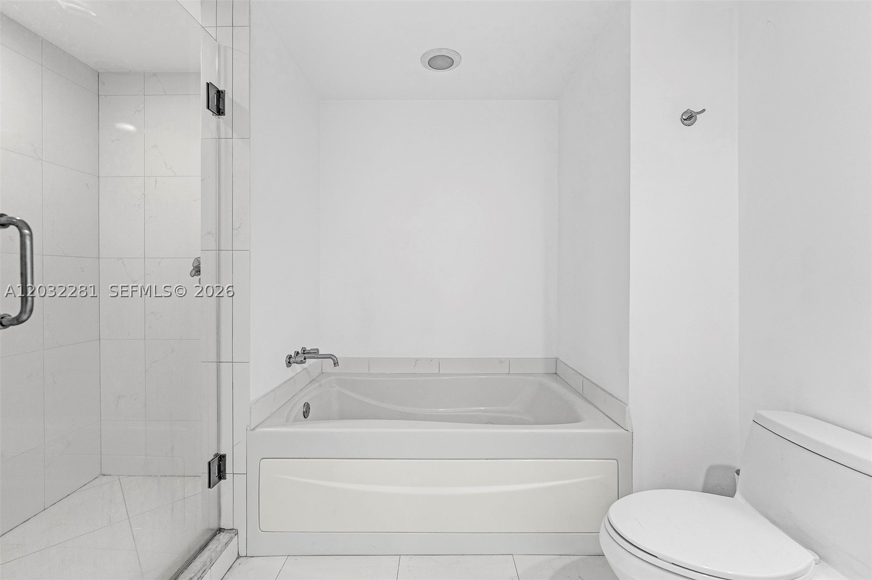 image 500 Brickell West23