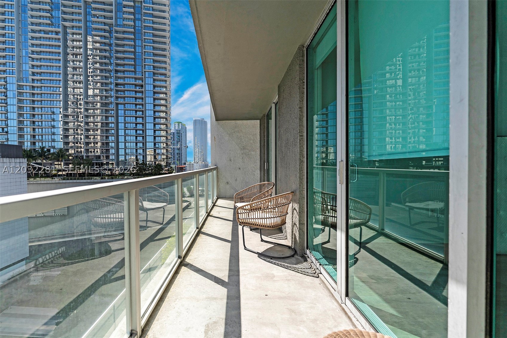 image 500 Brickell West29