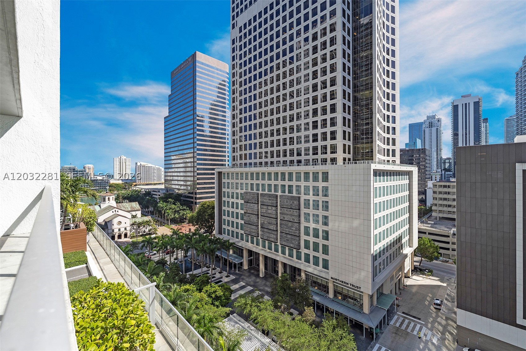 image 500 Brickell West34