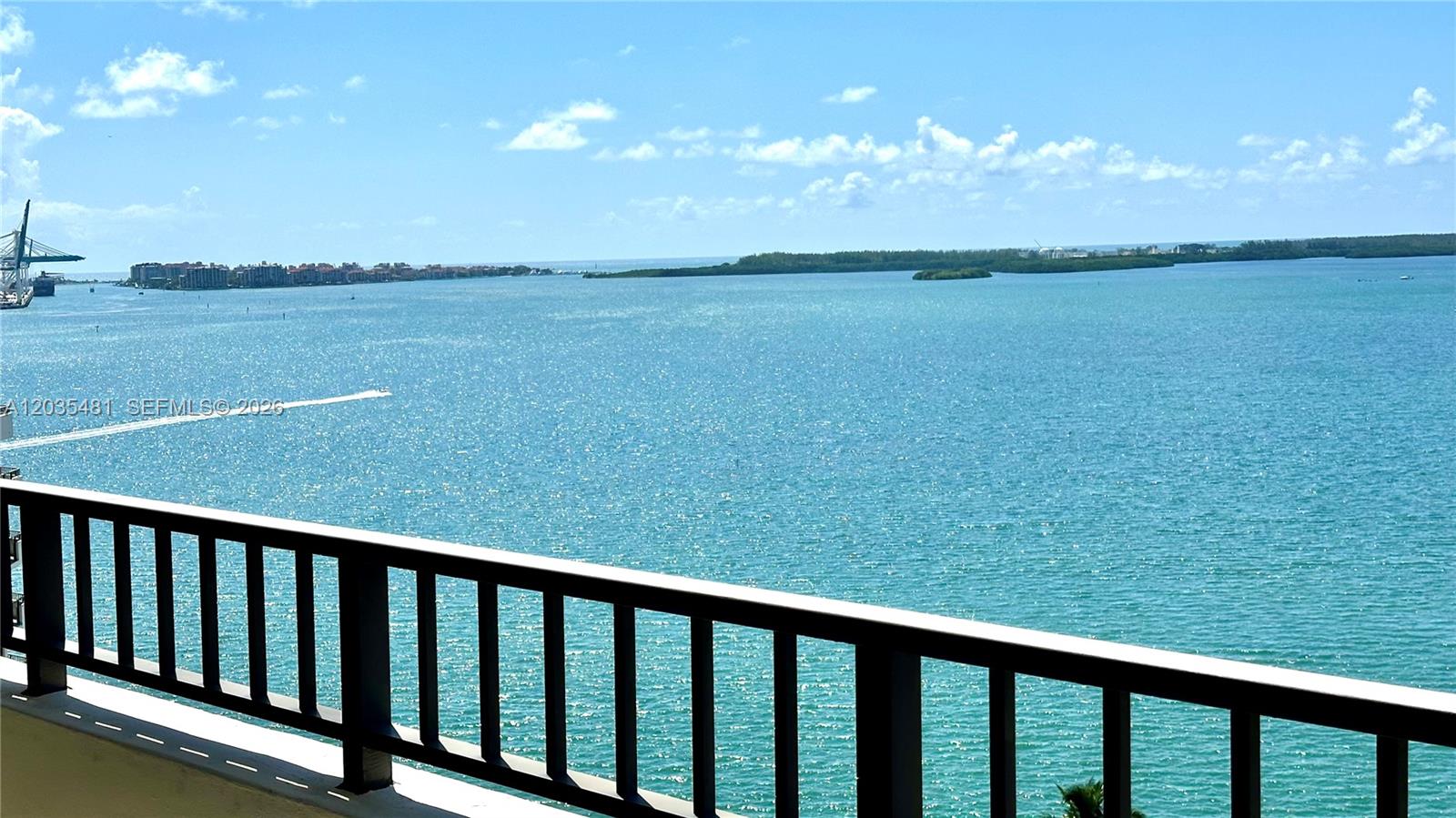 520 SE Brickell Key #A1615 Miami, FL 33131