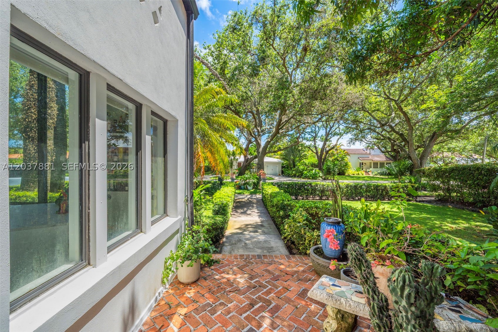 269 NE 104th St Miami Shores, FL 33138