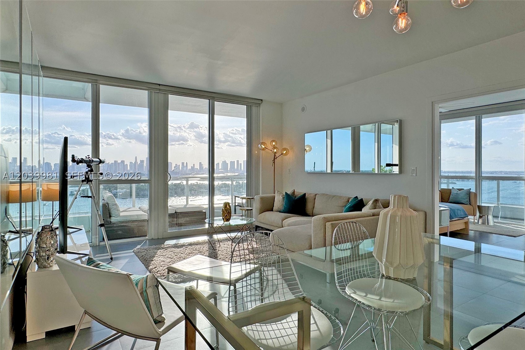 540 West Ave #2114