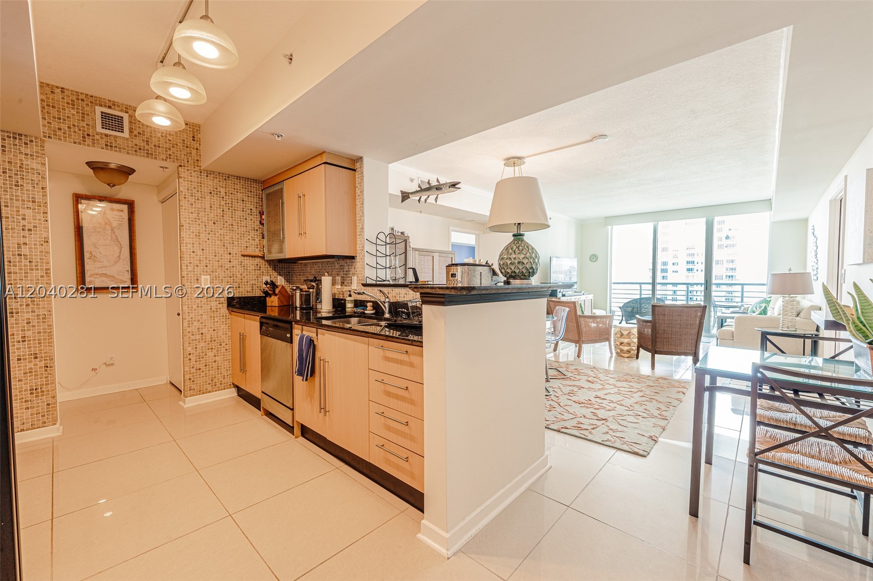 325 S Biscayne Blvd #3821 Miami, FL 33131