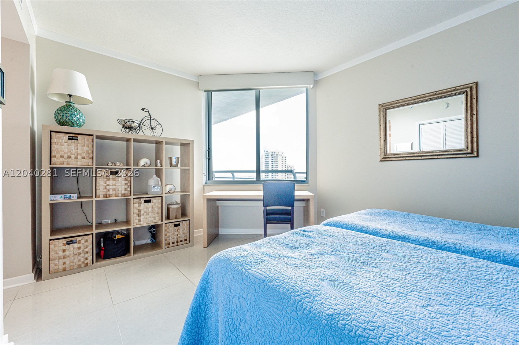 325 S Biscayne Blvd #3821 Miami, FL 33131
