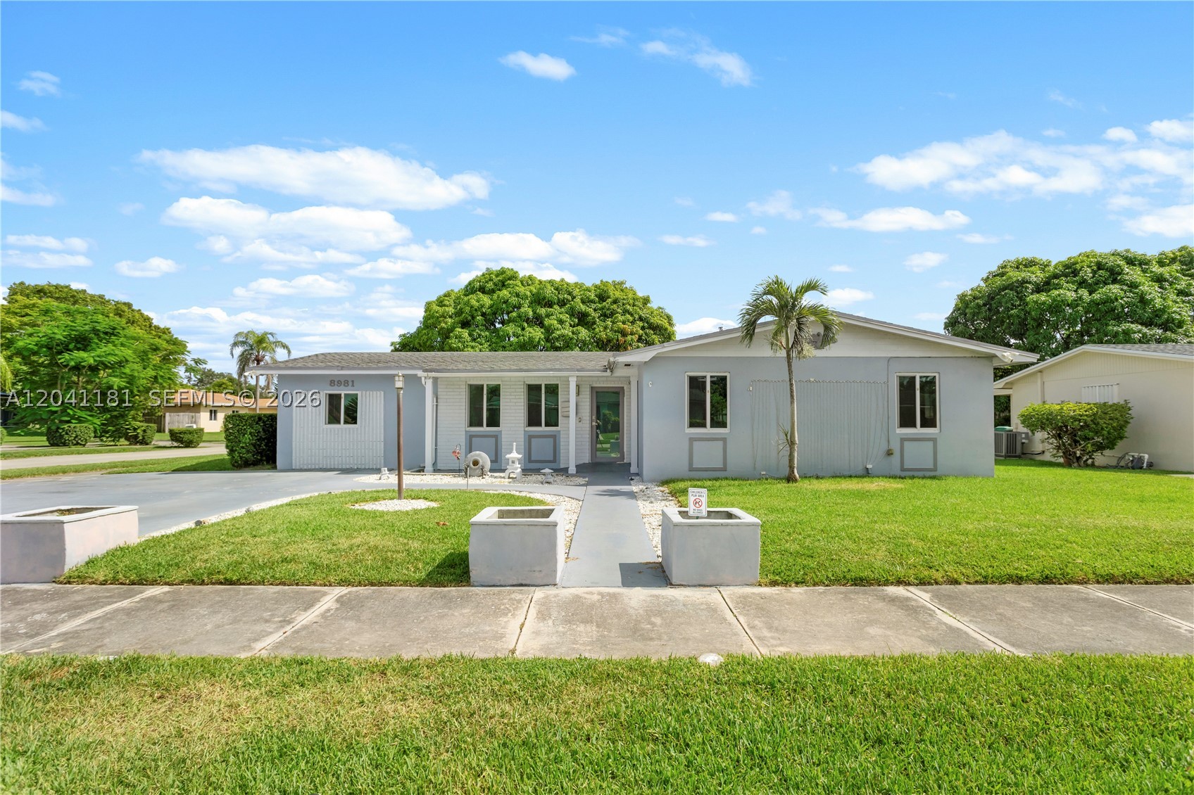 8981 SW 127th Ter