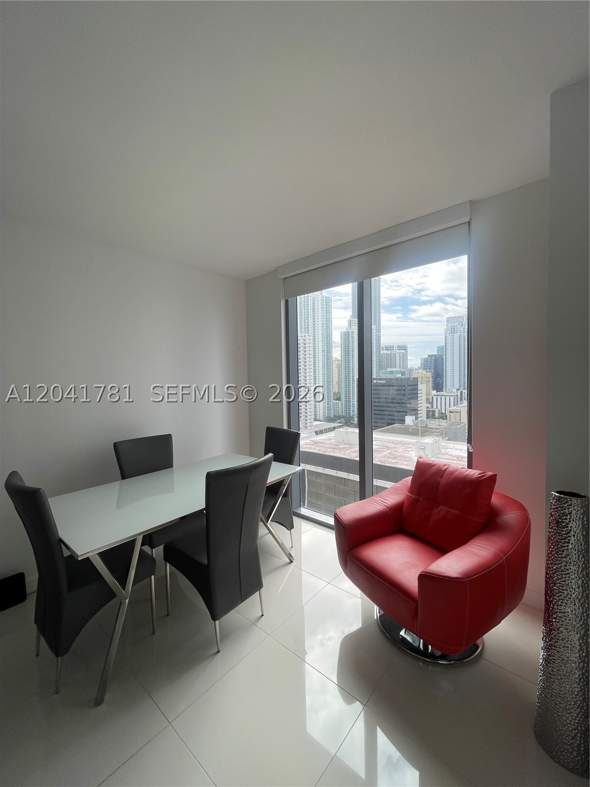 31 SE 6th St #2503 Miami, FL 33131
