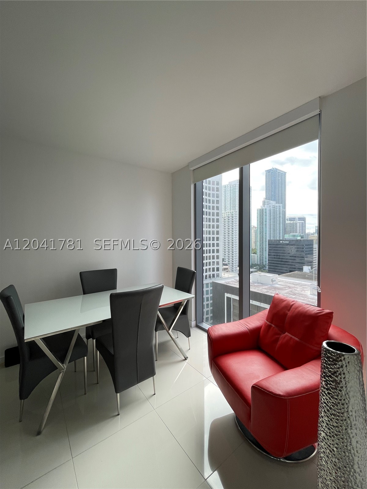 31 SE 6th St #2503 Miami, FL 33131