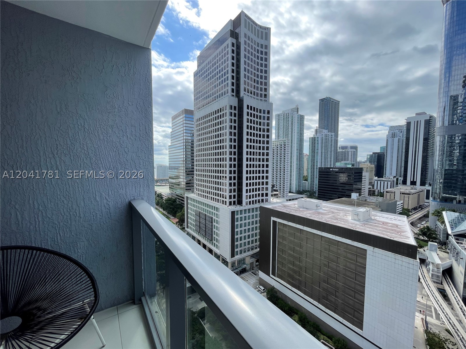 31 SE 6th St #2503 Miami, FL 33131