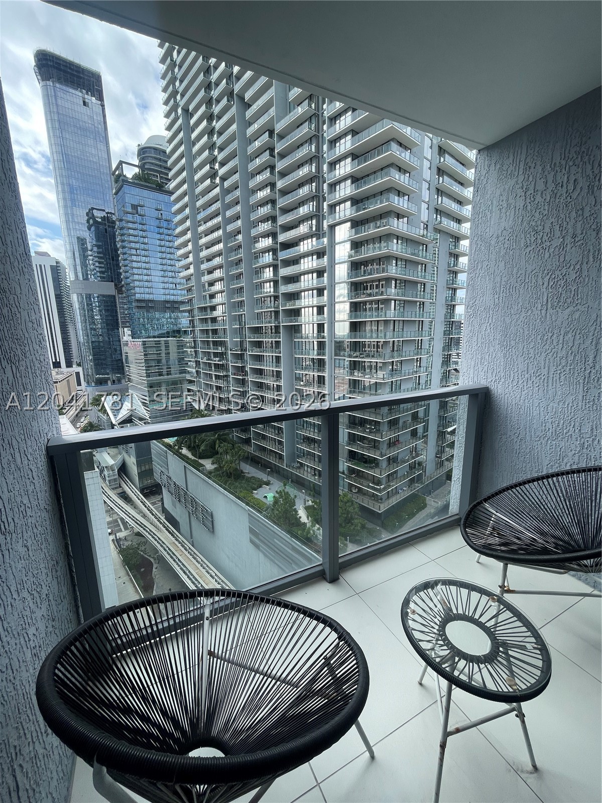 31 SE 6th St #2503 Miami, FL 33131