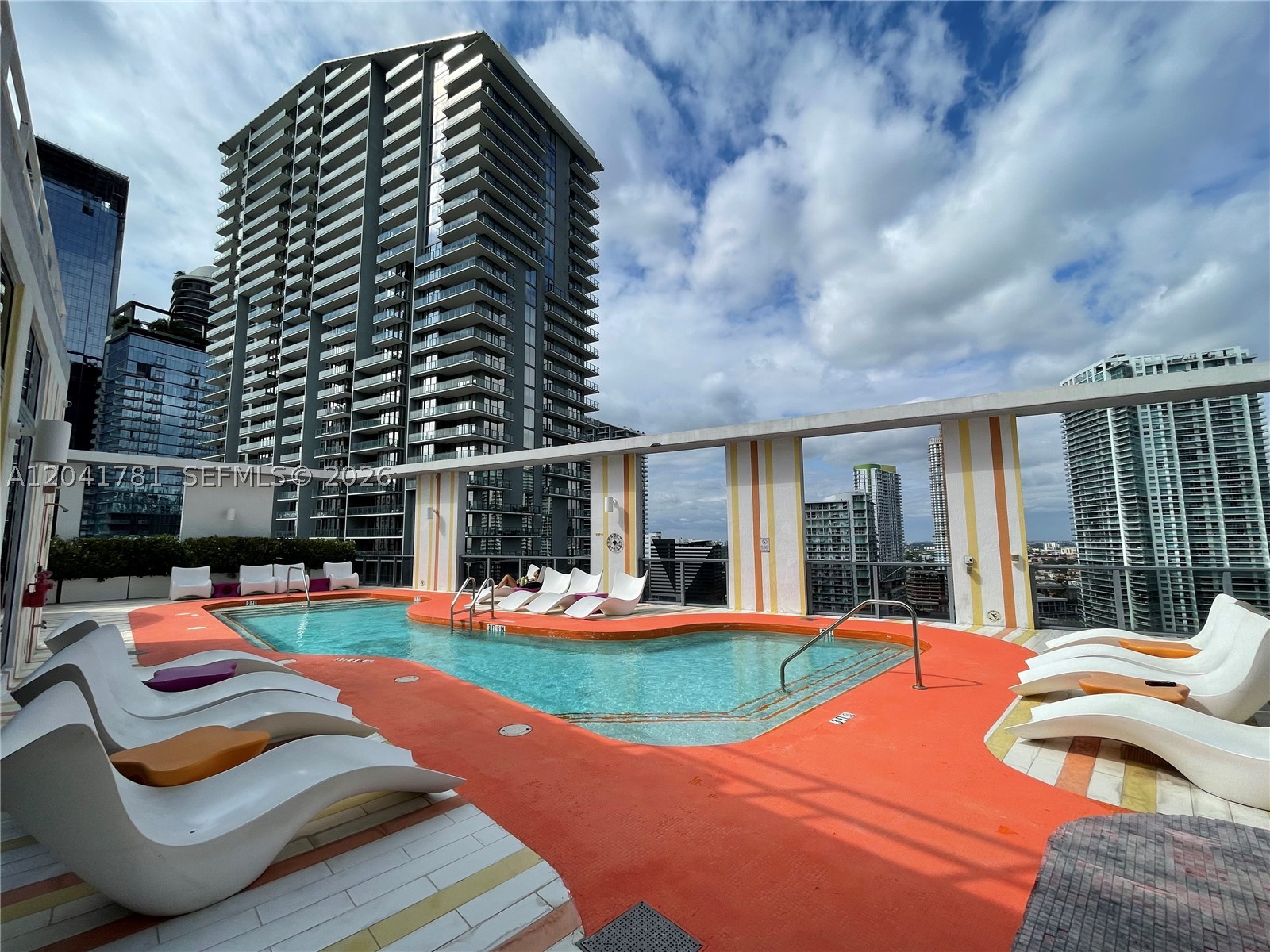 31 SE 6th St #2503 Miami, FL 33131