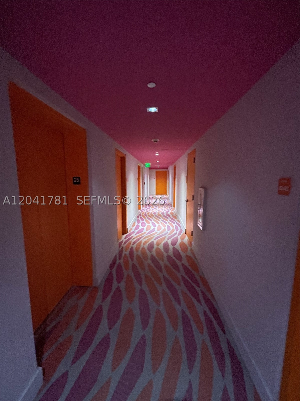 31 SE 6th St #2503 Miami, FL 33131