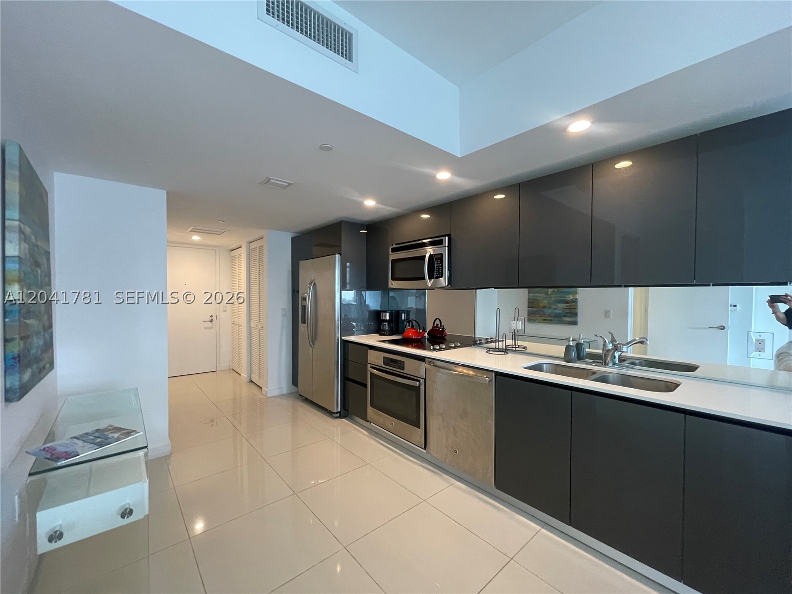 31 SE 6th St #2503 Miami, FL 33131