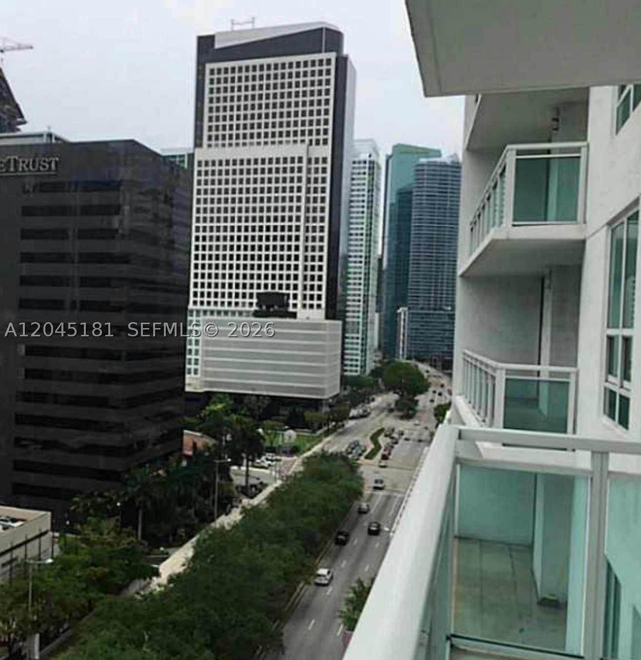 image The Plaza on Brickell West1