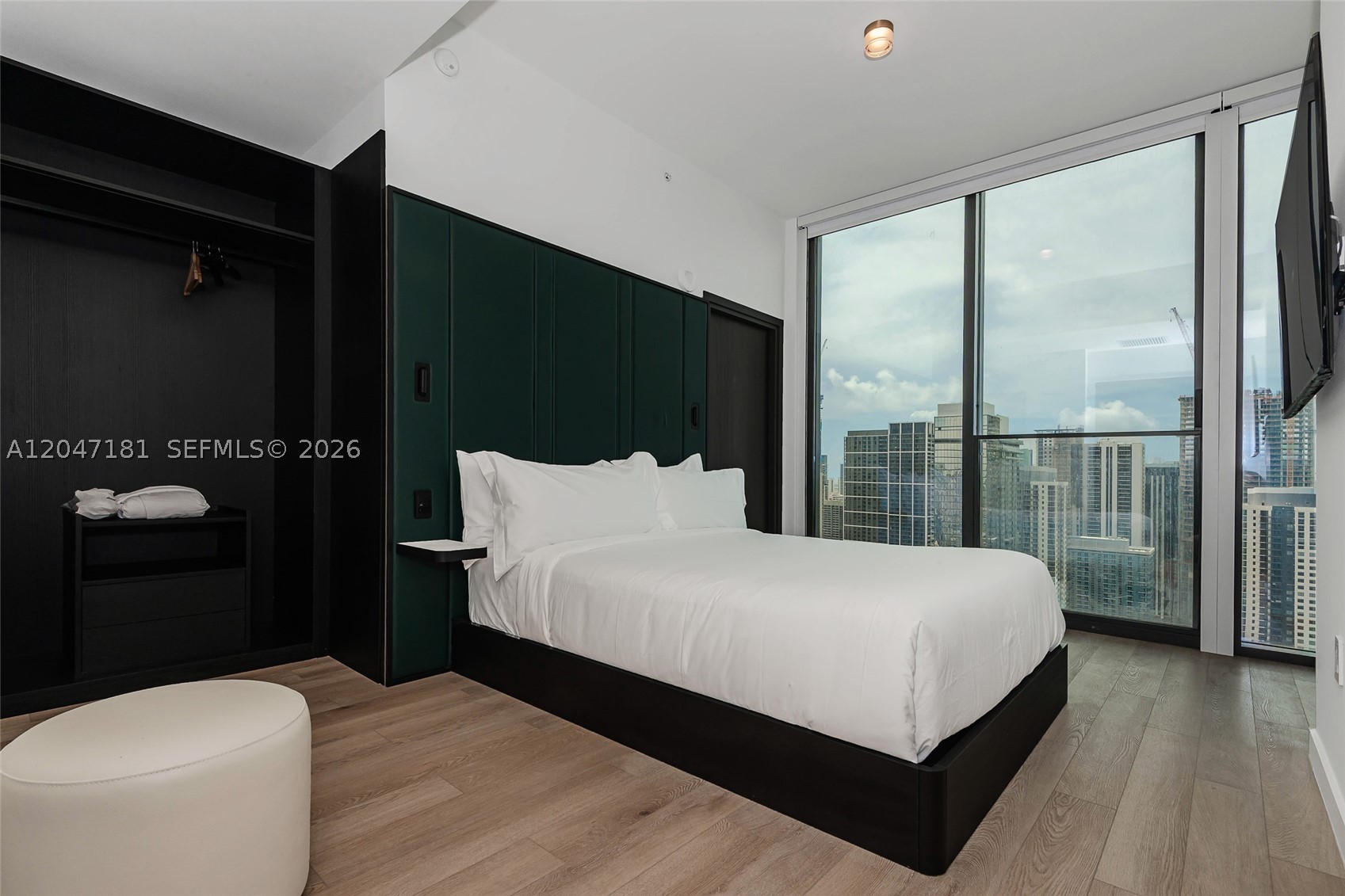 image E11EVEN Hotel & Residences1
