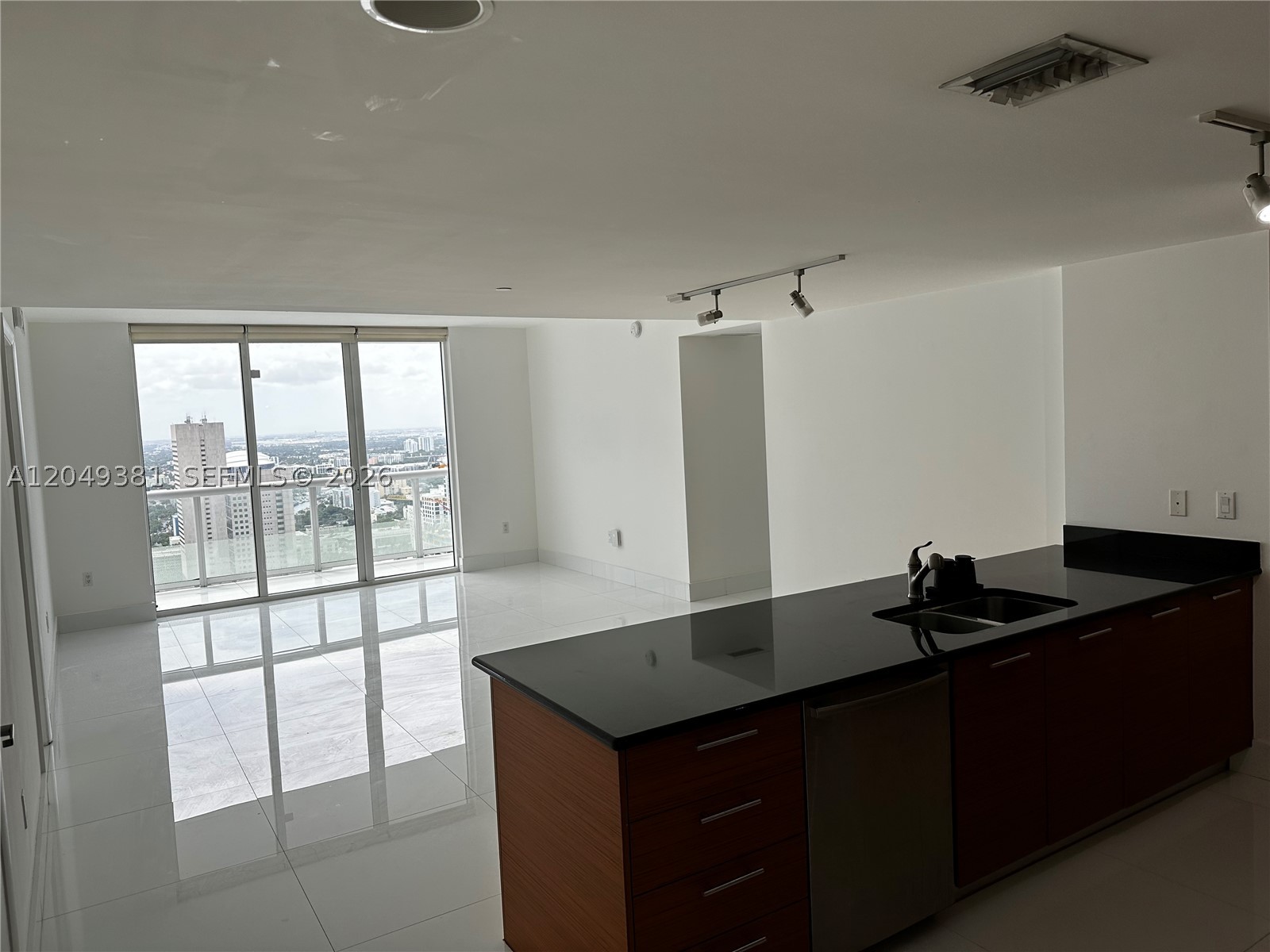 image 50 Biscayne21
