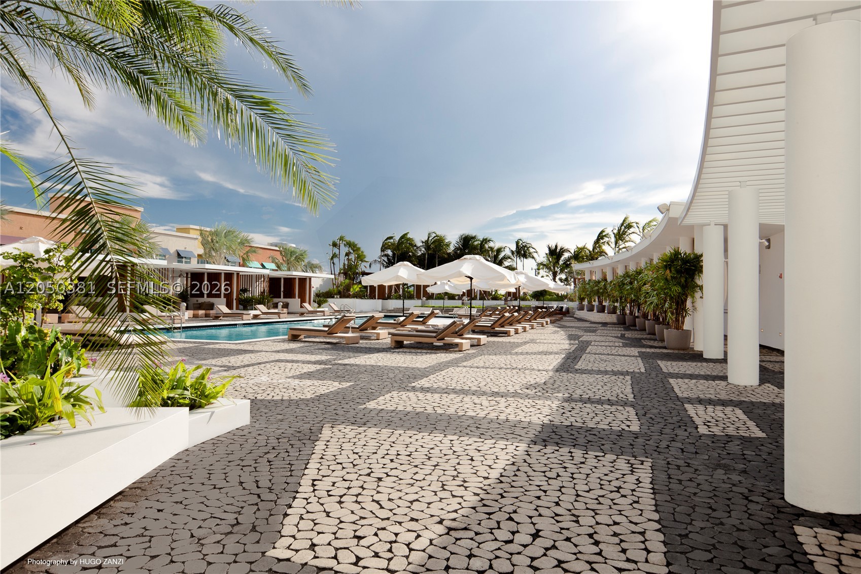 image Paramount Bay22