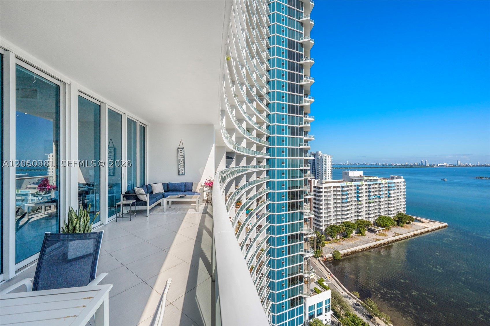 image Paramount Bay4