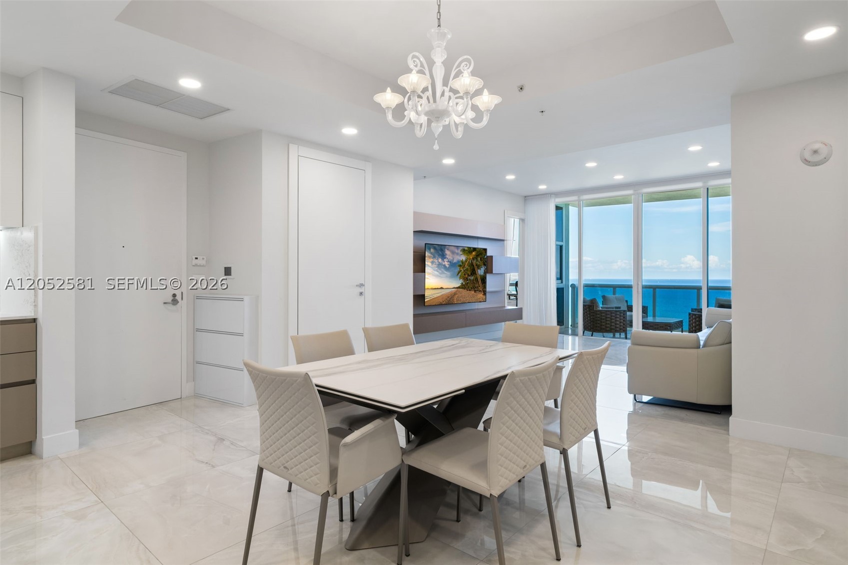 18201 Collins Ave #4606