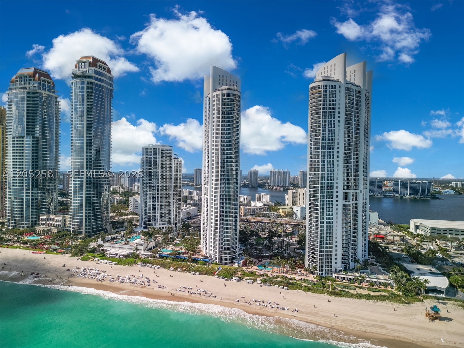 image Trump Royale36