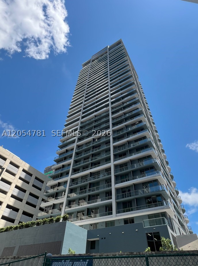 121 NE 5th St #3710