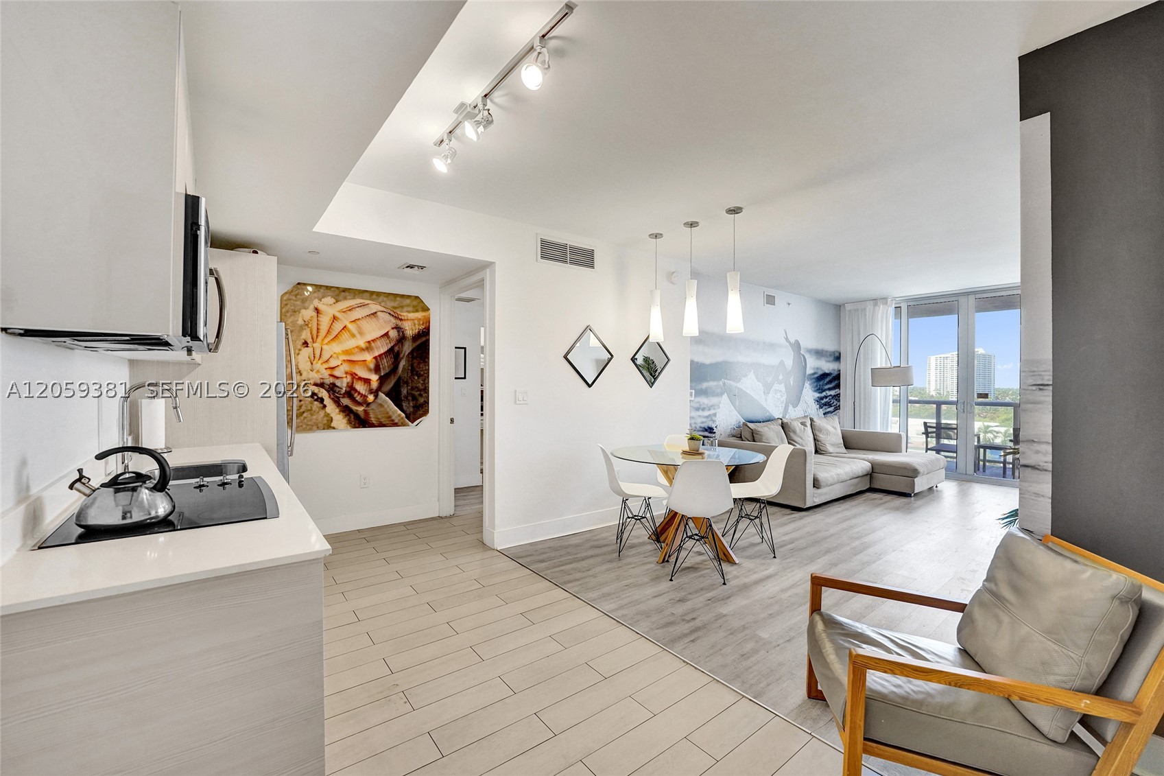 2602 E Hallandale Bch Blvd #R906