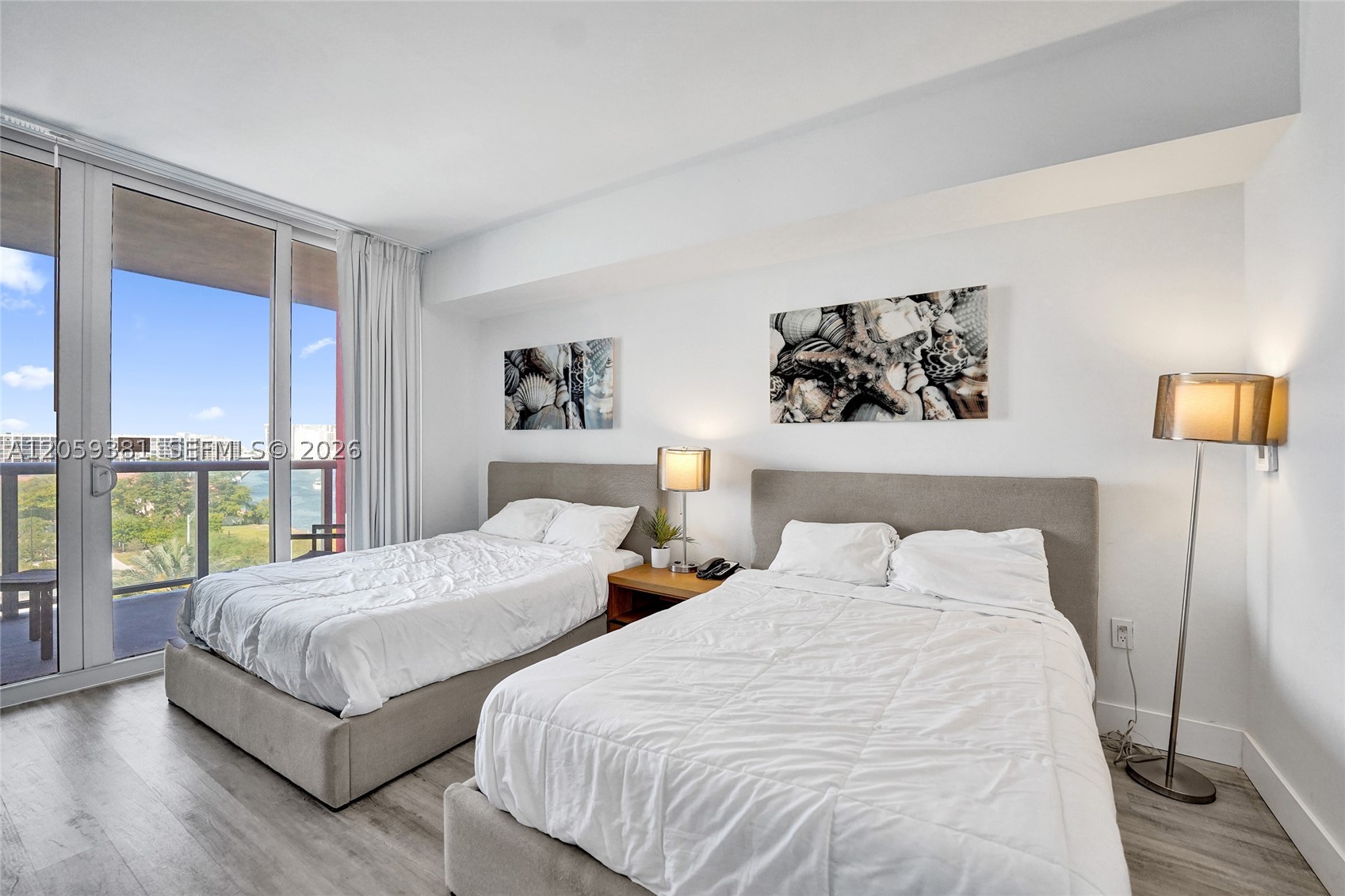 image Beachwalk Condominium29