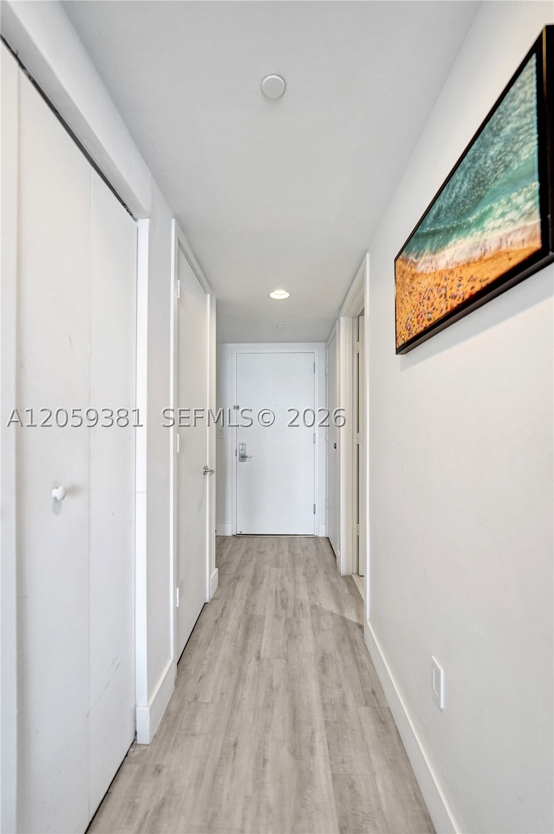 image Beachwalk Condominium35
