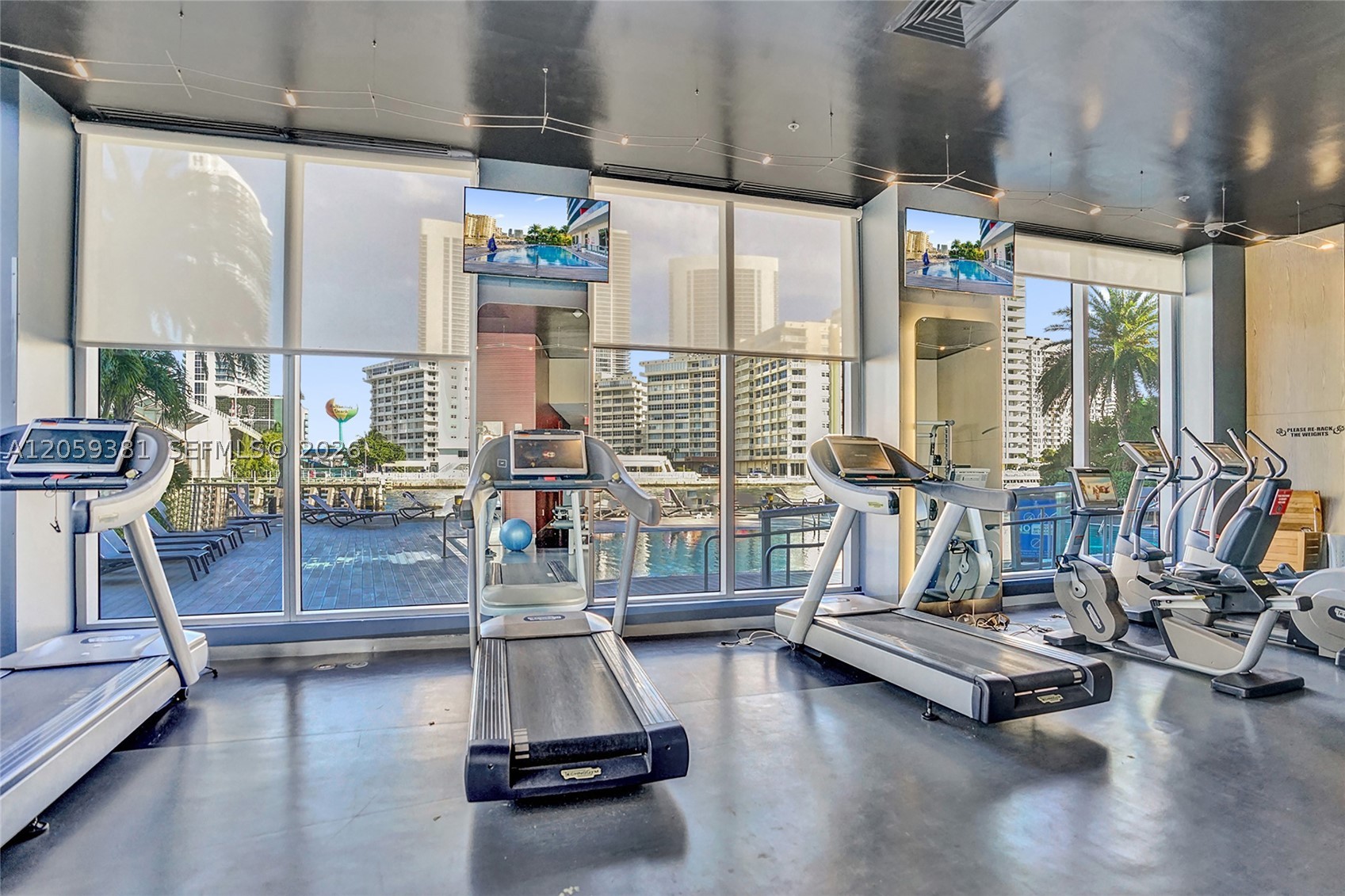 image Beachwalk Condominium78