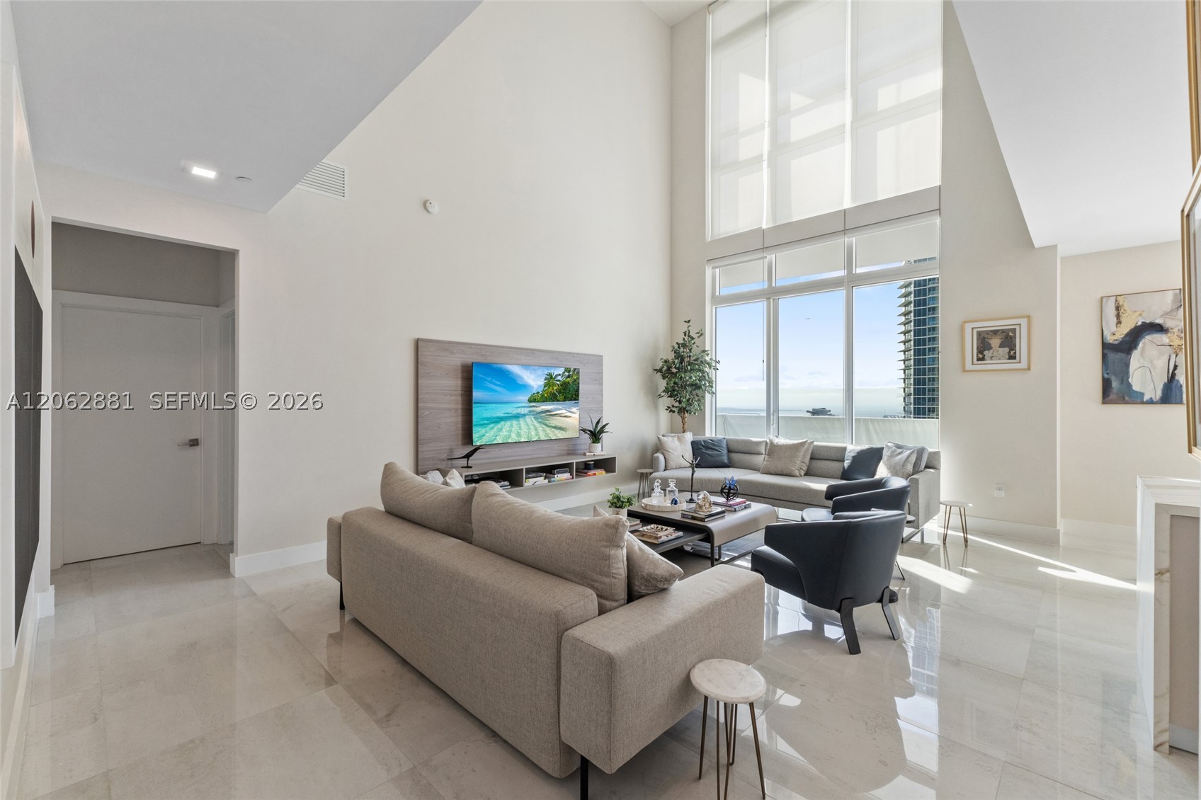 image The Plaza on Brickell East2