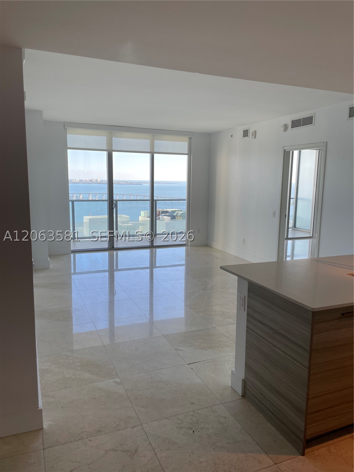 1300 Brickell Bay Dr #3204
