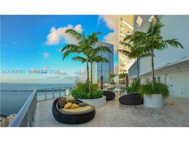 image Brickell House11