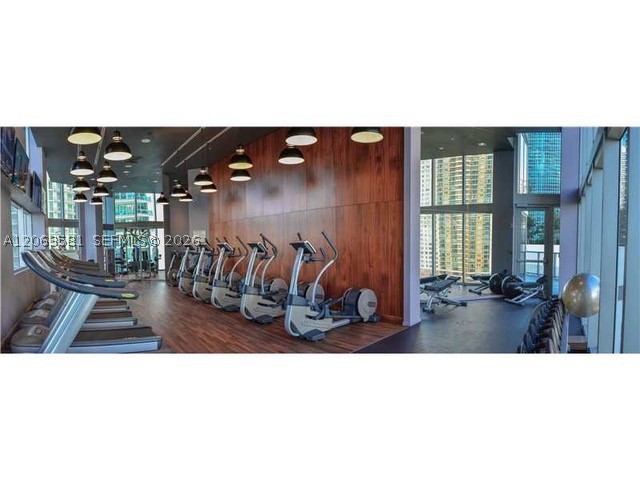 image Brickell House18