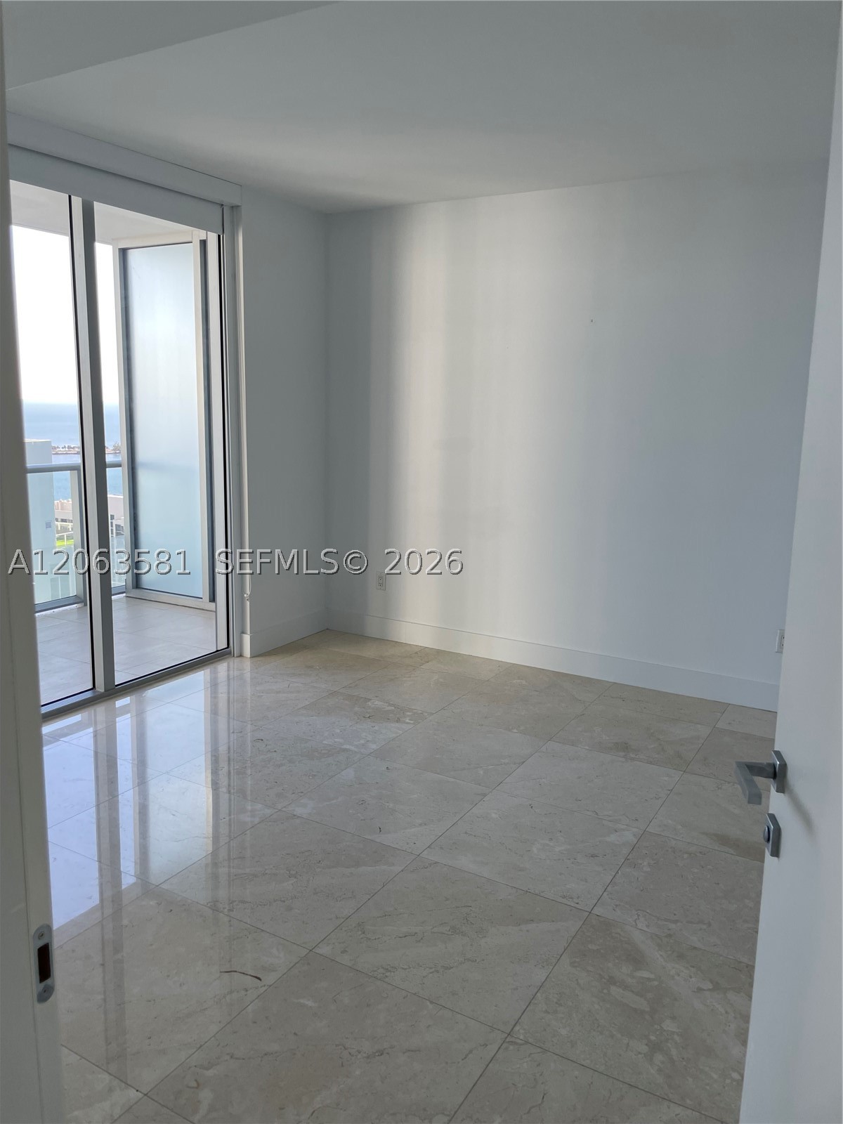 image Brickell House4