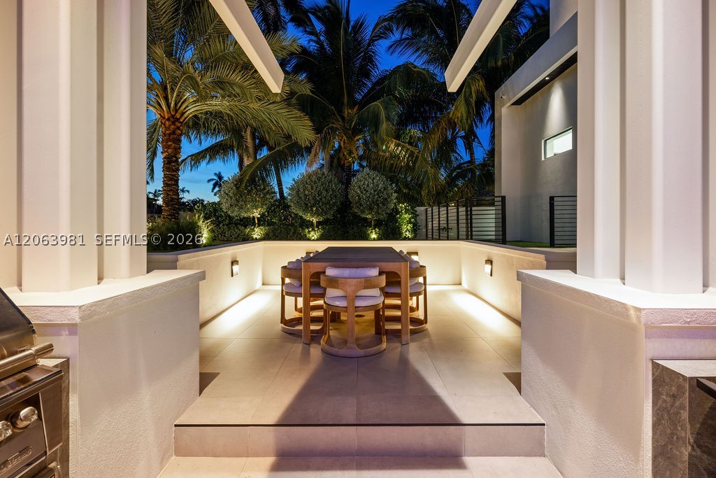 725 Poinciana Dr Fort Lauderdale, FL 33301