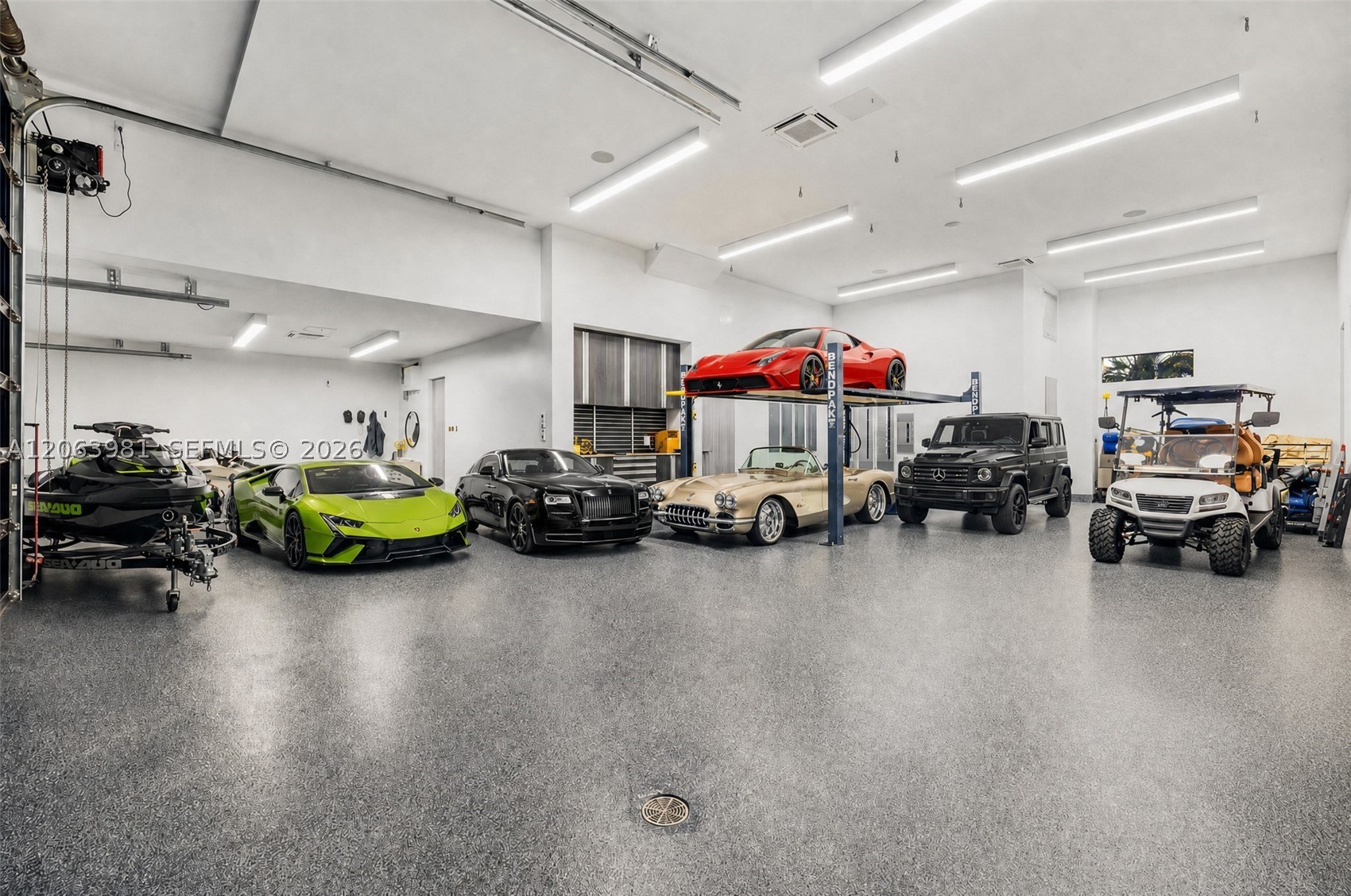 725 Poinciana Dr Fort Lauderdale, FL 33301