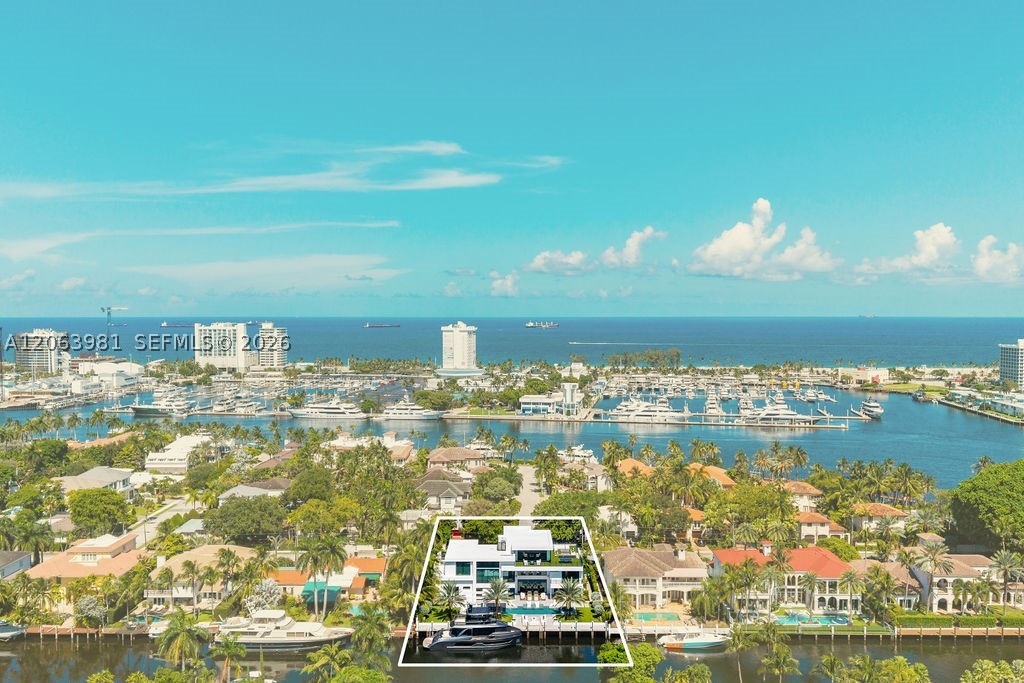725 Poinciana Dr Fort Lauderdale, FL 33301