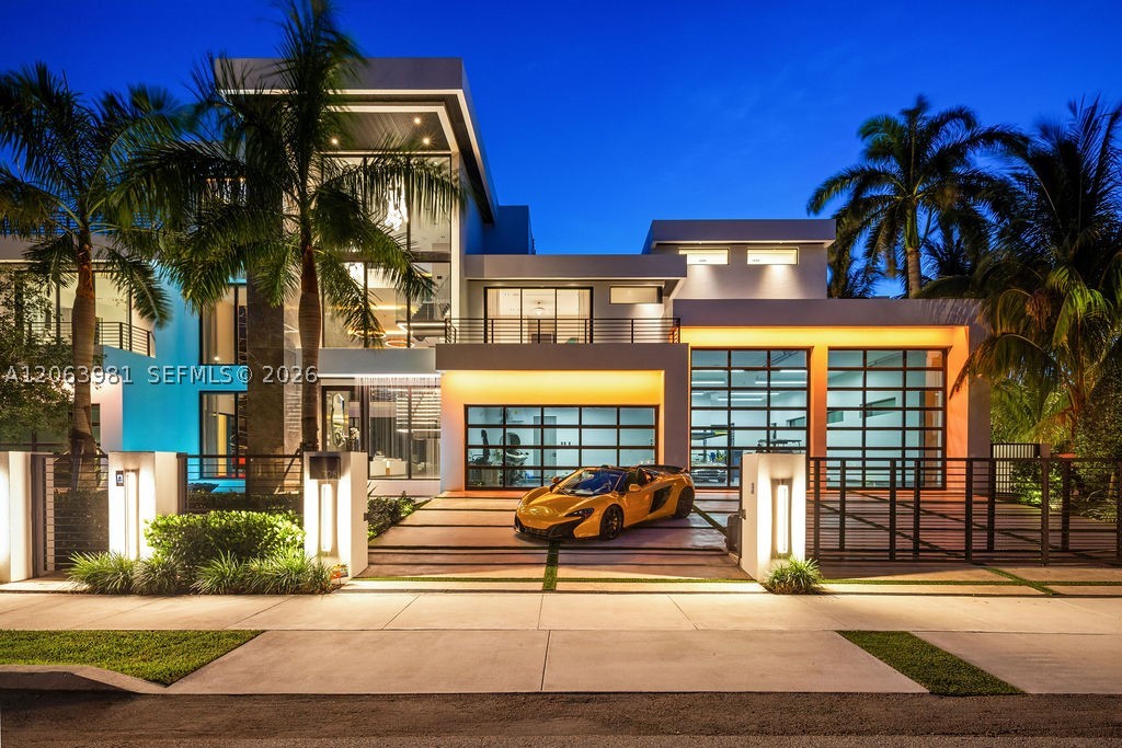 725 Poinciana Dr Fort Lauderdale, FL 33301